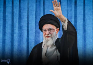 نهاد نا آرام اُمت اسلامی علیه توهین های ترامپ به آیت الله خامنه ای