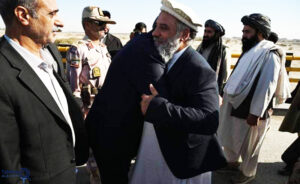 سفر نورالدین عزیزی به ایران و گشودن مسیرهای تازه